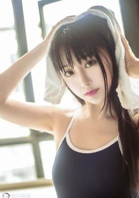 《艳女伦交》完整版电影在线观看_超清电影在线观看
