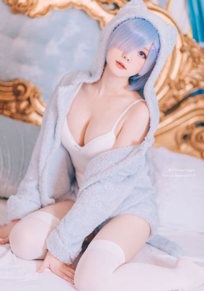 女人被男人狂躁视频免费_BD英语高清视频观看